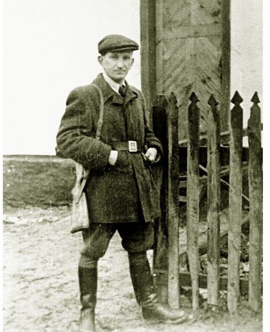 Роман Шухевич у селі Будераж Рівненської області 21—22 листопада 1943 року.