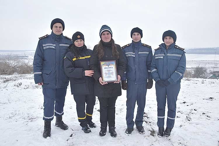 В управлінні ДСНС Миколаївщини вчинок самовідданої жінки  відзначили грамотою.