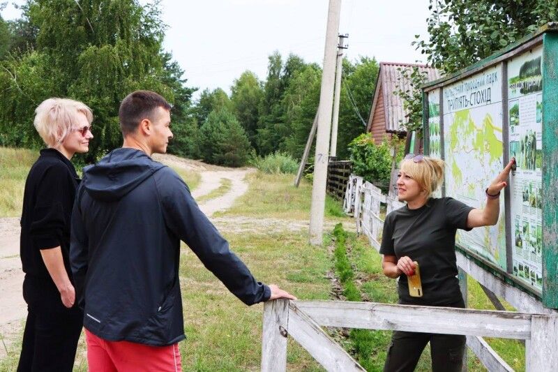 Екскурсію для гостей – поціновувачів довкілля – провела провідний фахівець з екологічної освіти Валентина Жилко.