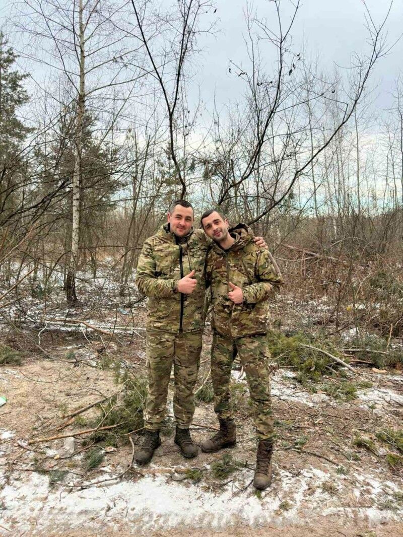 Василь Гапонюк і його побратим Віктор Секеда («Вітек»). 