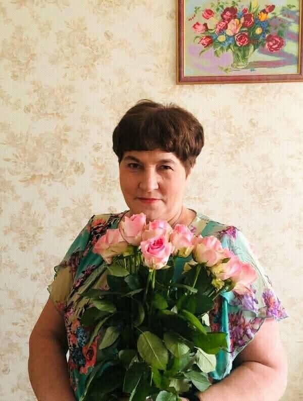 З роси і води Вам, Ніно Степанівно! Фото з родинного архіву КОШЕЛЮКІВ.