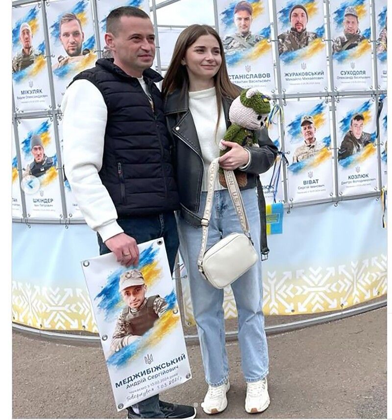 «Андрію, серденько моє, я тебе дочекалася.  Я тебе дуже люблю», – не приховує своїх емоцій Ольга. 