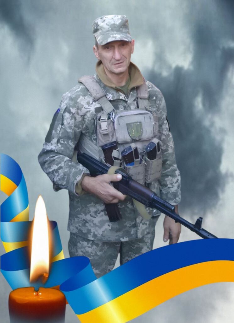 Вічна пам’ять і слава Герою Анатолію Горайчуку! Фото: Манецька селищна рада.