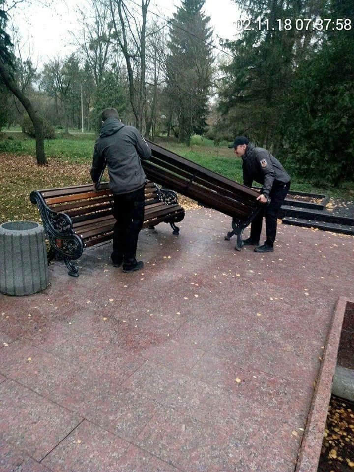Муніципали навели порядок.