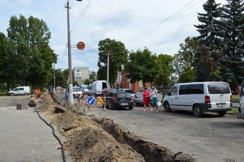 До кінця тижня планують встановити електроопори.
