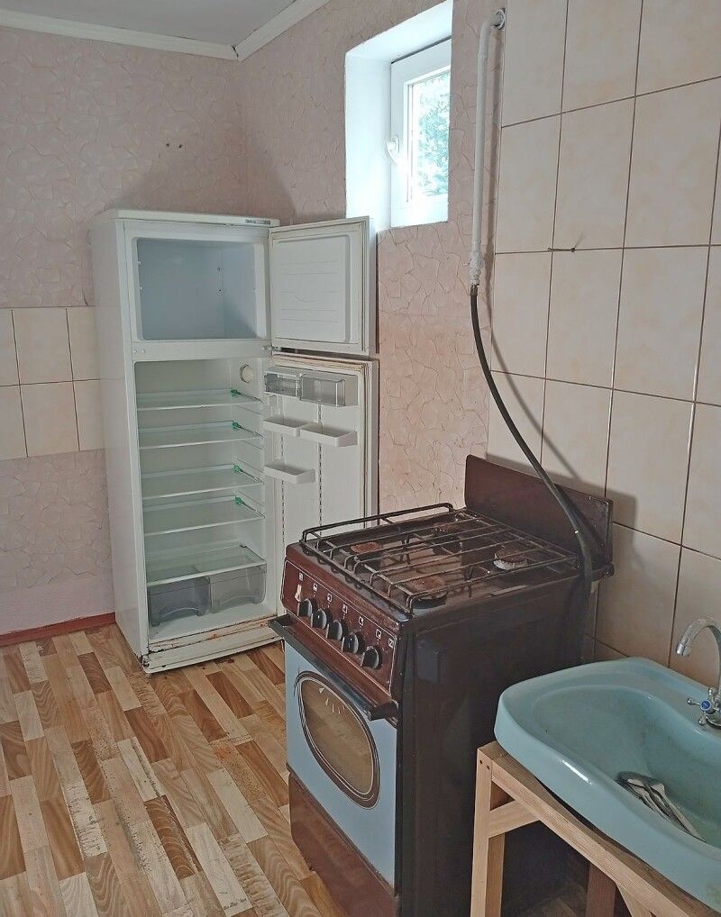 У кожній відновленій хаті є все необхідне для проживання переселенців.