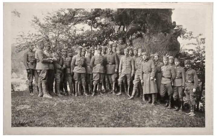 Верин. Збірка Старшин УСС. 7 червня 1918 р. Фото із сайту photo-lviv.in.ua.