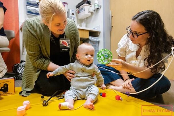 Неш досі потребує медичної допомоги для свого розвитку.