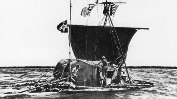 Кон-Тікі — це копія інкського плота, на якому у 1947 році Тур Хейєрдал та його команда перетнули Тихий океан від Перу до островів Туамоту.