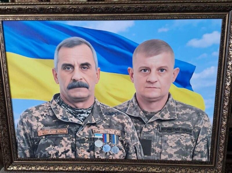 Батько і син – захисники України: Михайло і Віталій Харкови. Фото з архіву родини ХАРКІВ.