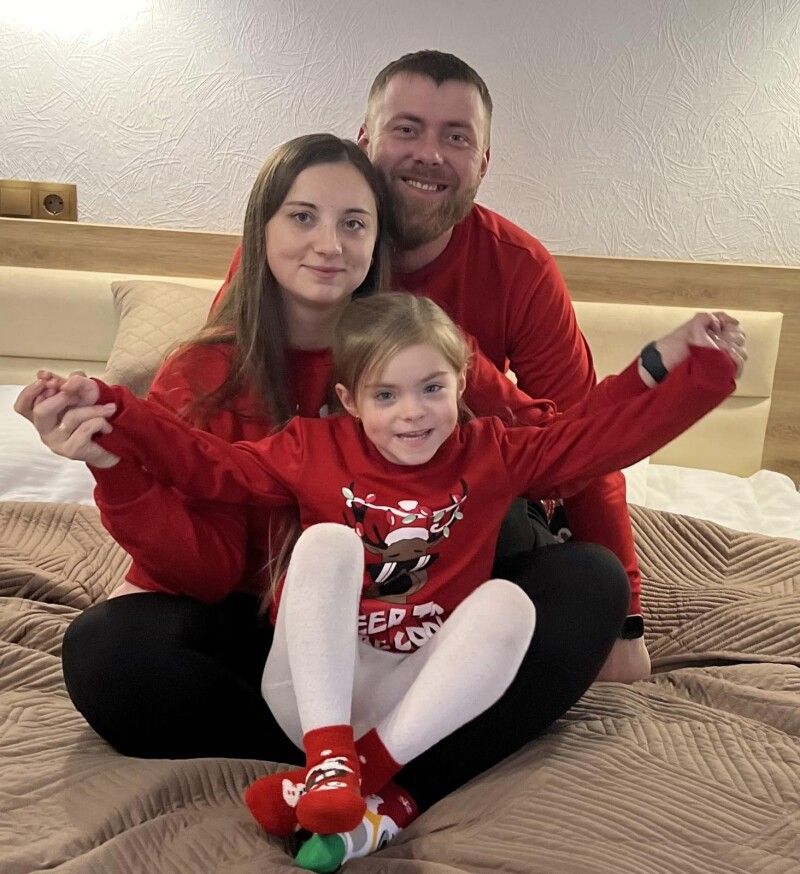 Вони були такі щасливі, коли був живий чоловік, тато!