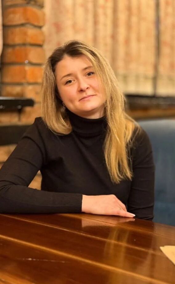 Аріна Пустова поспілкувалась з батьком Микити та отримала від нього згоду на те, щоб підліток тимчасово мешкав у її родині.