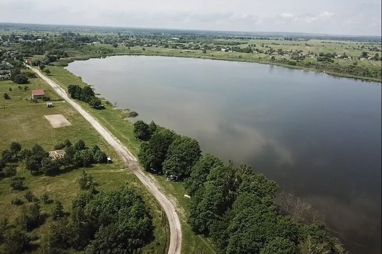 Озеро Гущанське з висоти пташиного польоту.
