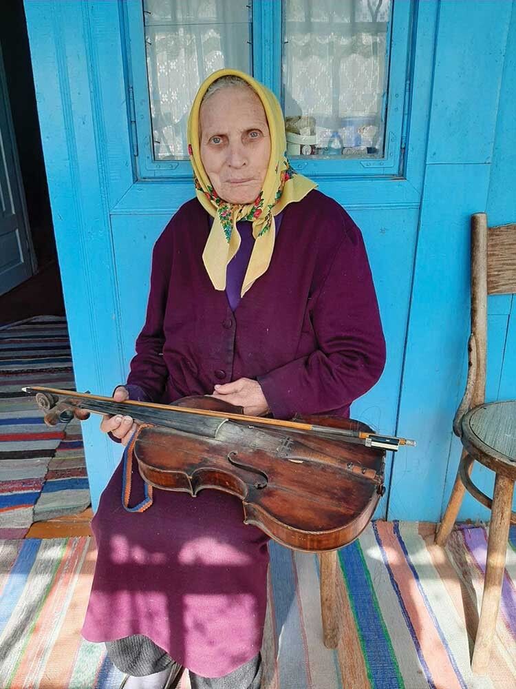 Ганна Цимбалюк: «Гляну тепер на скрипку, на якій чоловік грав, – плакати хочеться».