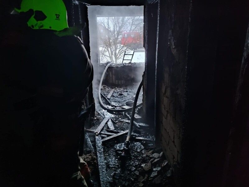 Рятувальники ліквідували пожежу в квартирі.