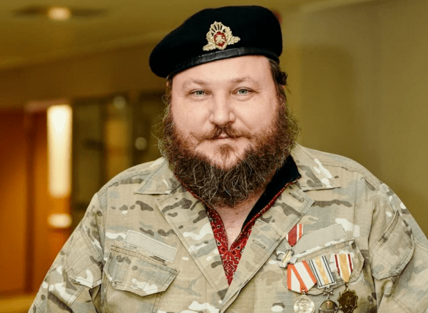 Євген Дикий.