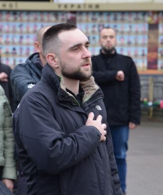 Під час зустрічі Владислава Григорчука на Театральному майдані Луцька саме залунав Державний Гімн України. 