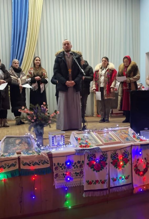 Фотоскрін з відео Аліни МАРТИНЮК.