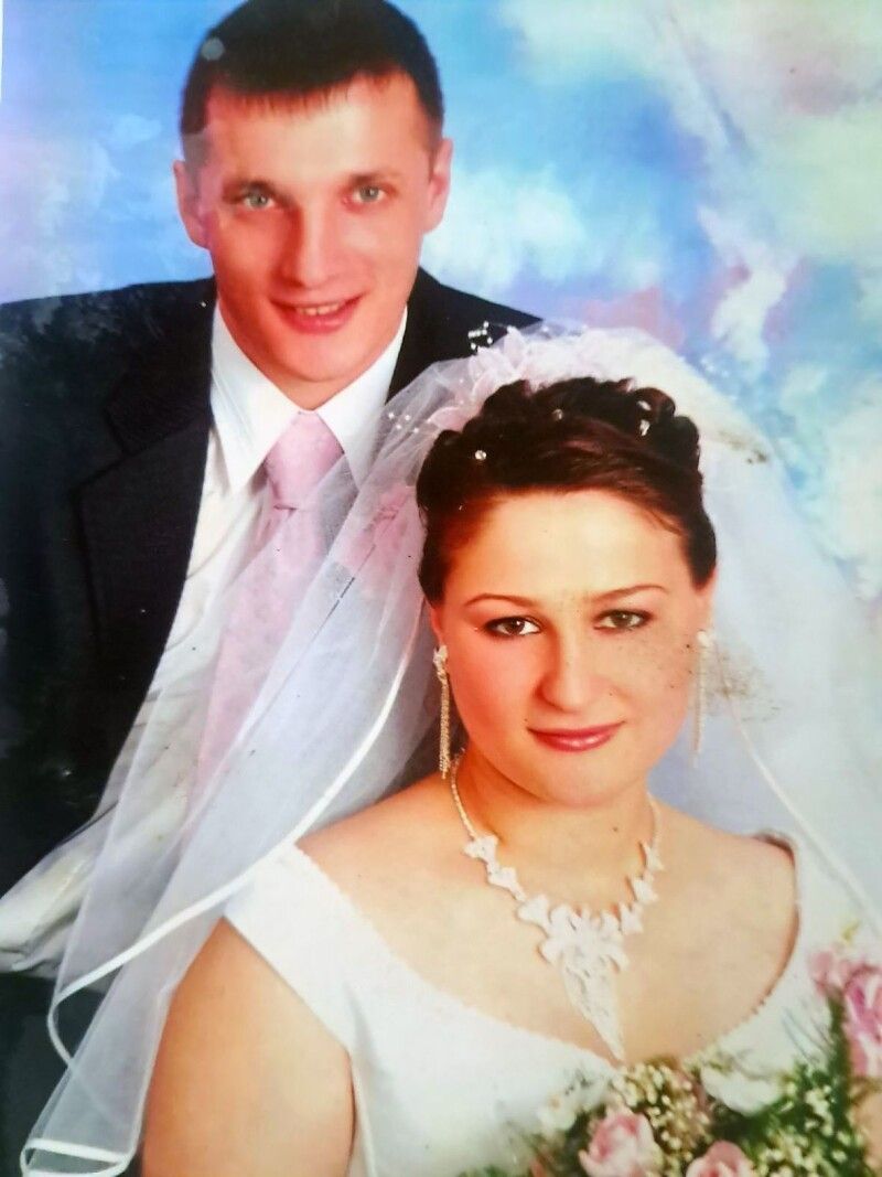 На жаль, Бог дав молодому подружжю дуже мало спільних літ того щастя.