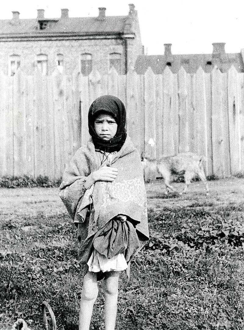 Фото голодної дівчинки з Харкова – одна з найбільш відомих світлин Голодомору авторства Александра Вінербергера.  