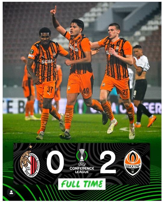 Бразильці «Шахтаря» фейєрять на полі. Фото: shakhtar.com.