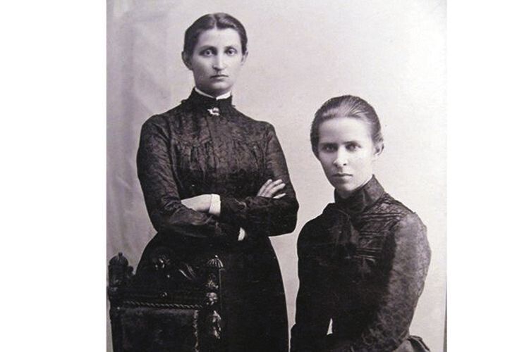 Дві найпрогресивніші жінки свого часу мали славу у світі літератури, але не мали щастя в особистому житті.