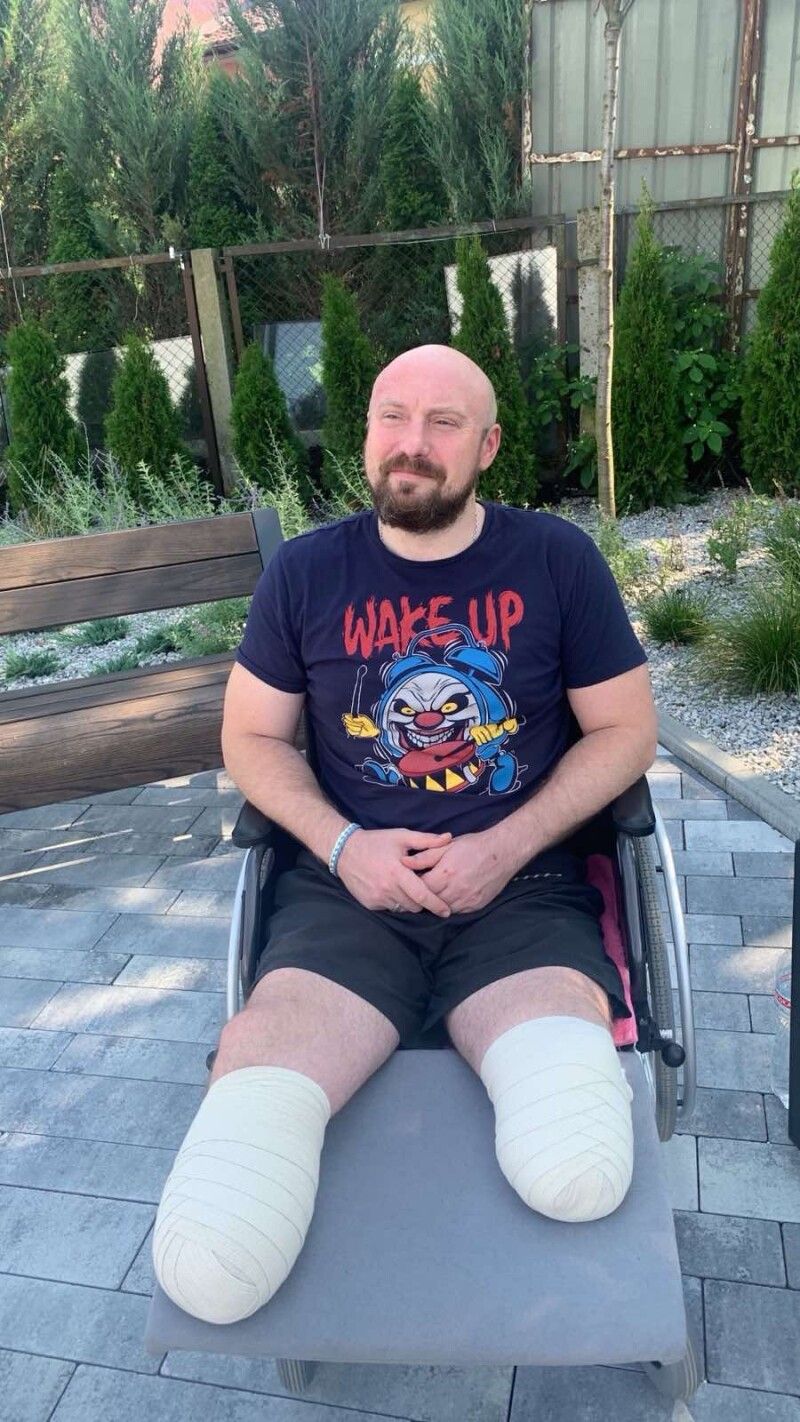 «Коли я сидів у візочку, то розумів,  що залежу від когось..». 