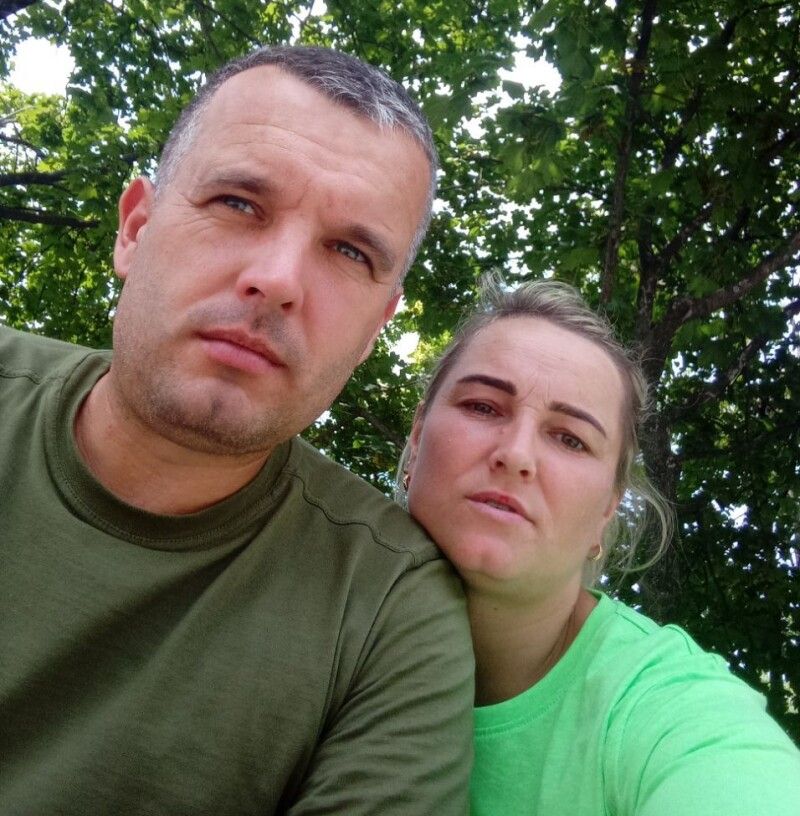 …і тільки загибель чоловіка розлучила їх.