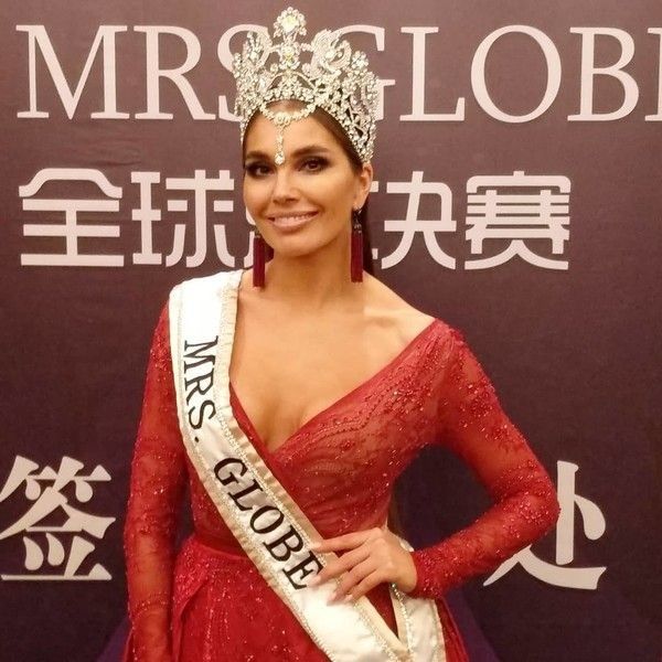35-річна Аліса Тулиніна з Татарстану стала «Mrs. Globe»
