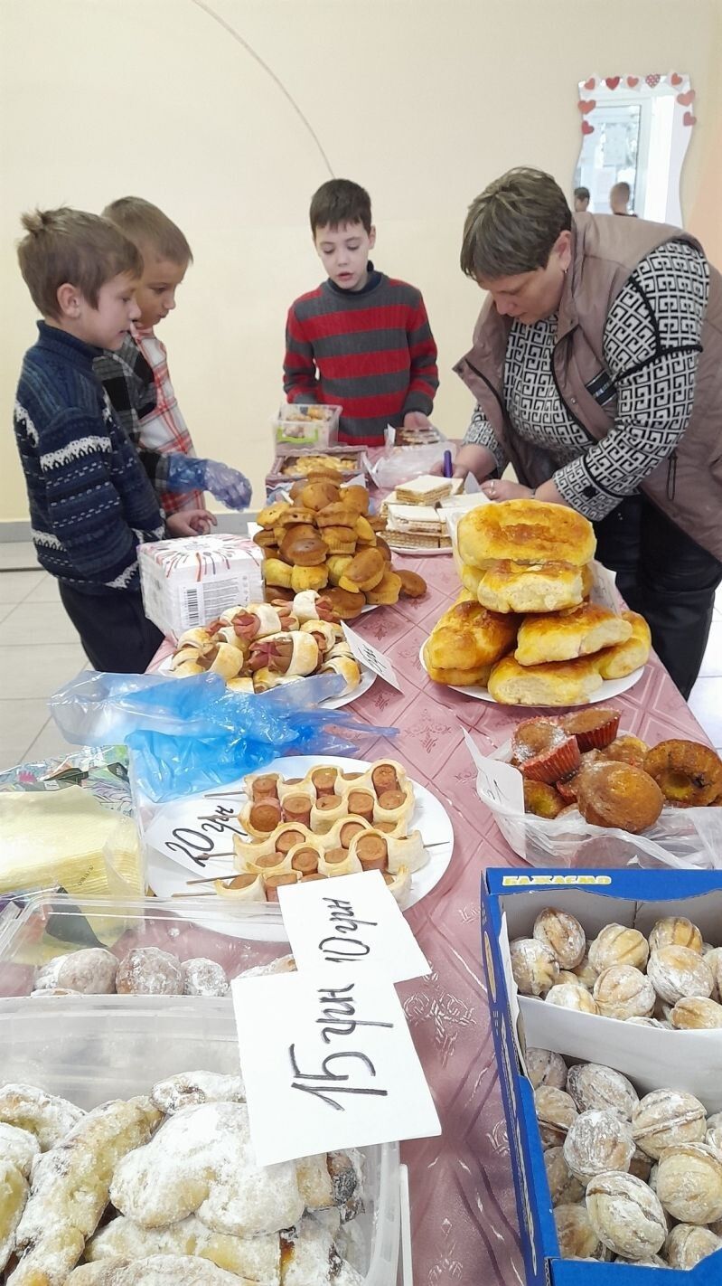 Готувалися усією шкільною родиною.