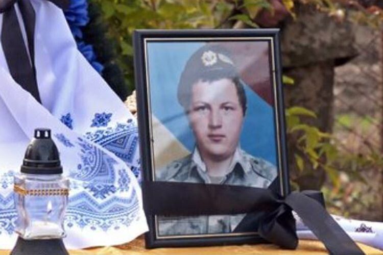 Таким із 2014-го рідні і побратими пам’ятають Павла Богайчука.