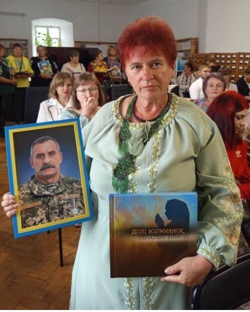 На таких людях-ентузіастах, як Євгенія Харків, насамперед тримається Пам’ять про Героїв. Недарма газета «Волинь» і обласна організація Національної спілки журналістів України в 2024 році нагородили активістку премією «За служіння суспільству».