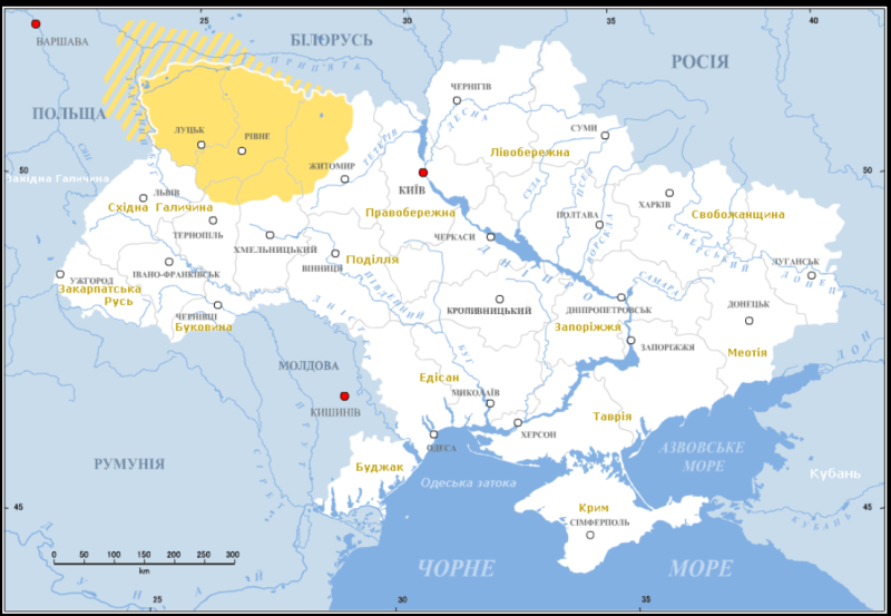 Жовтим кольором виділена територія, яку охопила Воли́нська траге́дія (у польській історіографії пол. Rzeź wołyńska, «Воли́нська різани́на») – обопільні етнічні чистки конфліктуючого польського та українського населення.