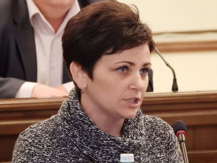 Аліна Базарнова.