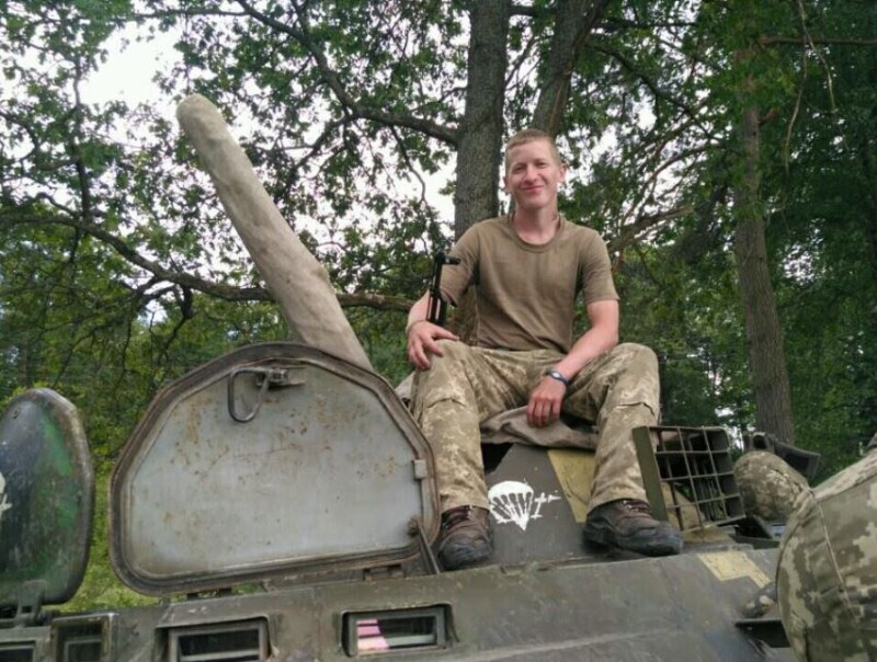 Підрозділ, в якому на добровільних засадах служив Валерій, приєднався до 79-ї десантно-штурмової бригади.