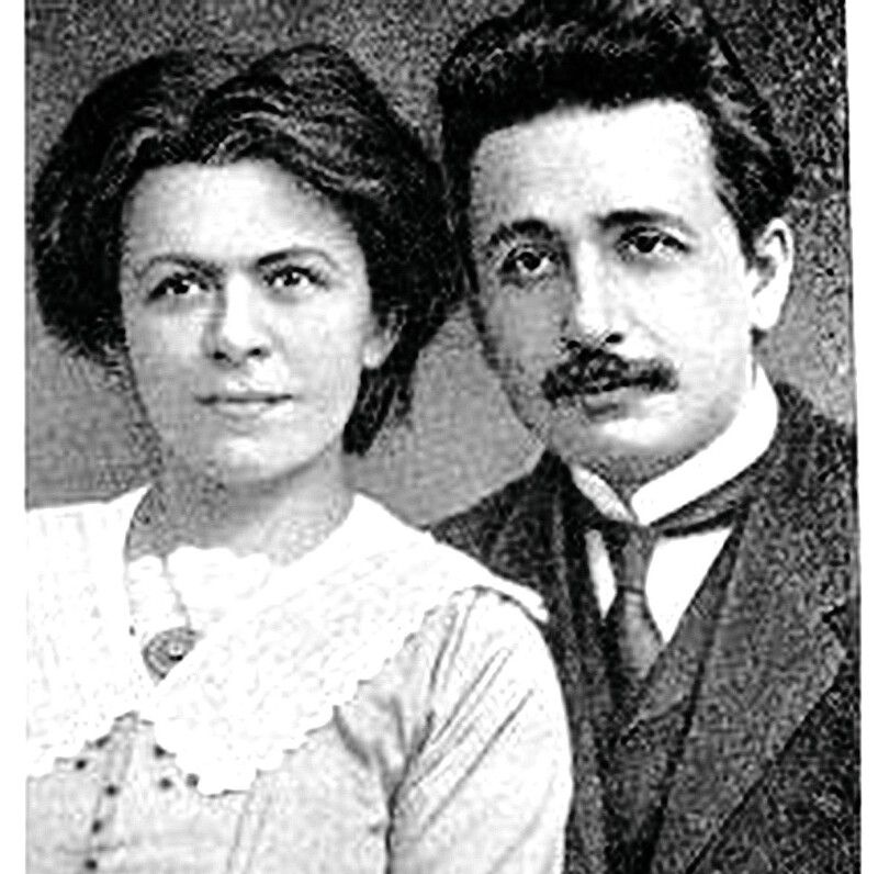 Ейнштейн і його перша дружина Мілева Маріч.