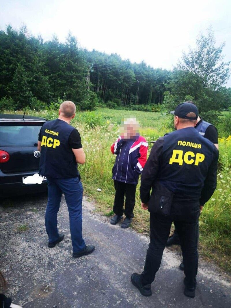 Тривають перші слідчі дії. Фото пресслужби прокуратури Волинської області.