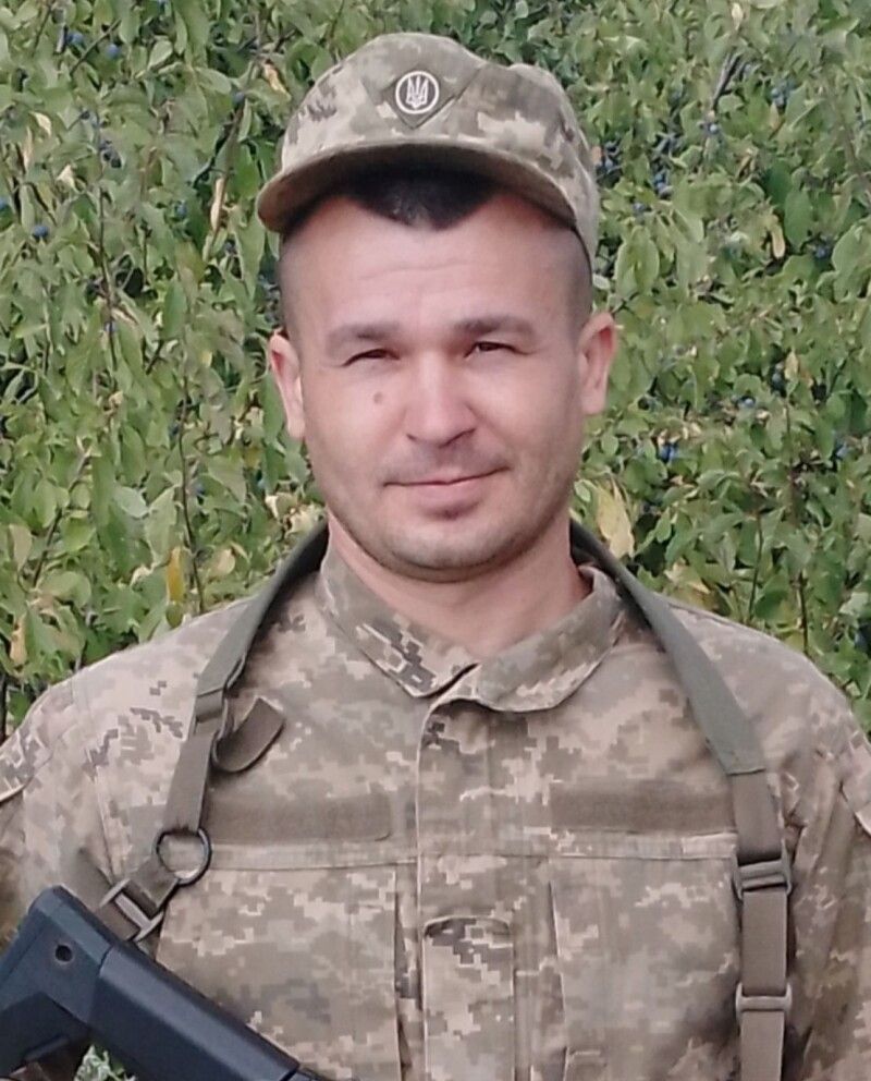 Сергій Носуліч служив в 4-му окремому полку спеціального призначення «Рейнджер» військової частини А5011.