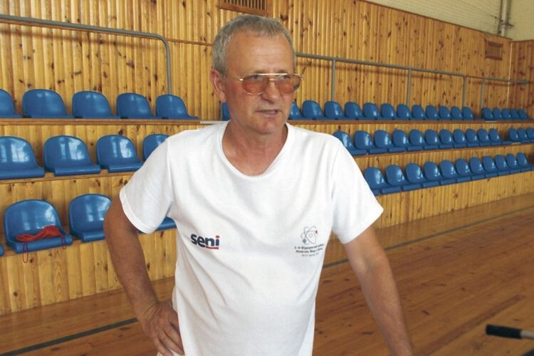 Володимир Кравчук — тренер, наставник  і добрий порадник для хлопців і дівчат з інвалідністю.