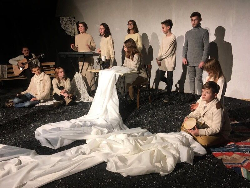 Нехай зимовим казковим настроєм наповнюються ваші серця!