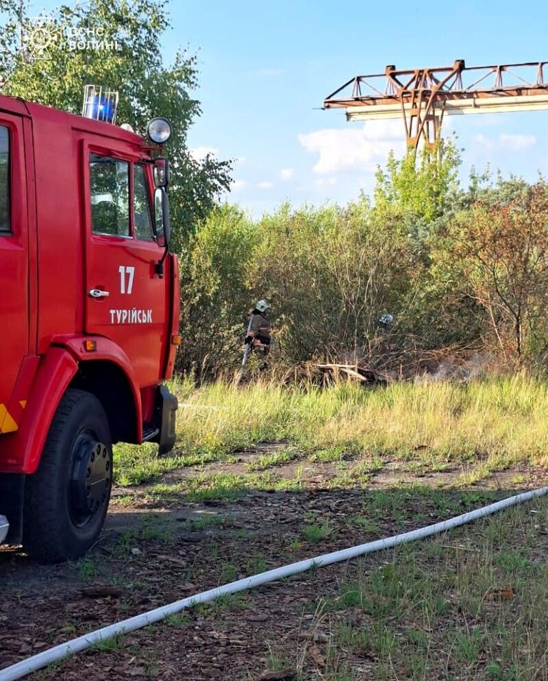  Не спалюйте суху рослинність та не залишайте без нагляду джерела відкритого вогню!