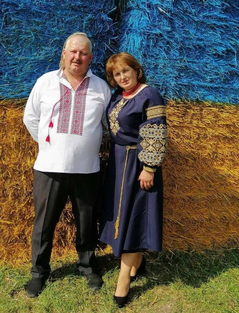 Подружжя Івана та Катерини Андрощуків волонтерить із першого дня війни.