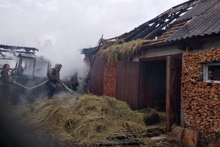 Ймовірно, хтось підпалив хліва.