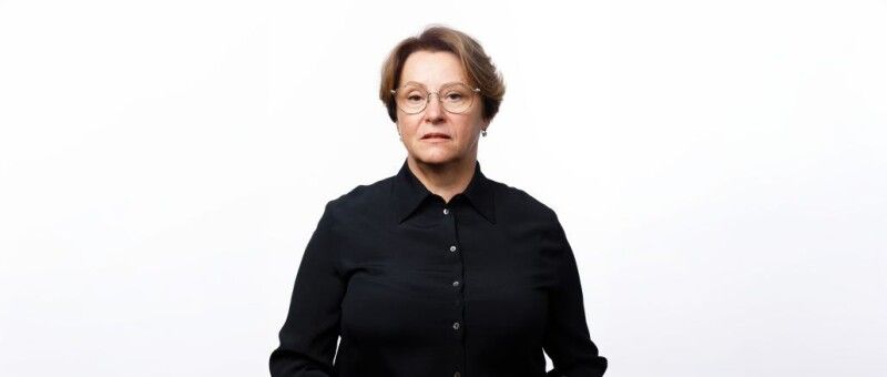 Ніна Южаніна.