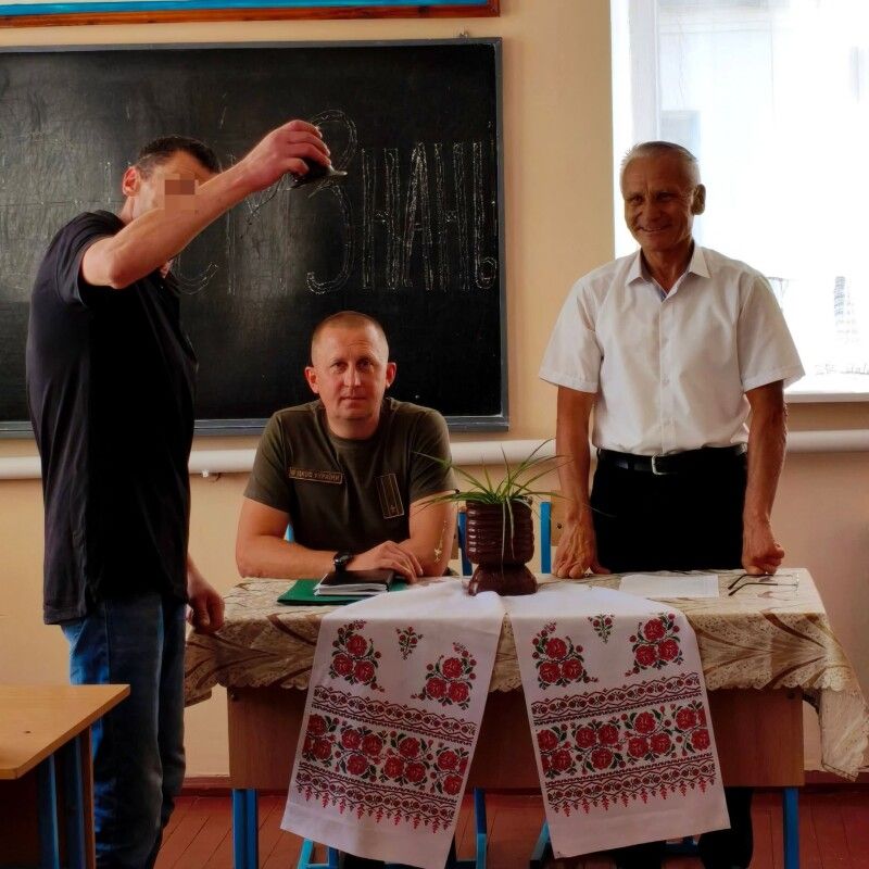 Фото: Маневицька виправна колонія.