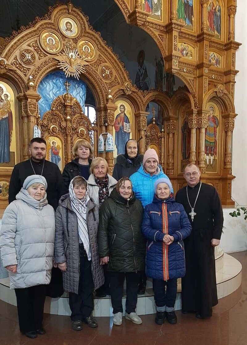 Волонтерки й священнослужителі Благовіщенського храму, у яких одна мета – допомагати нашим захисникам наближати Перемогу.