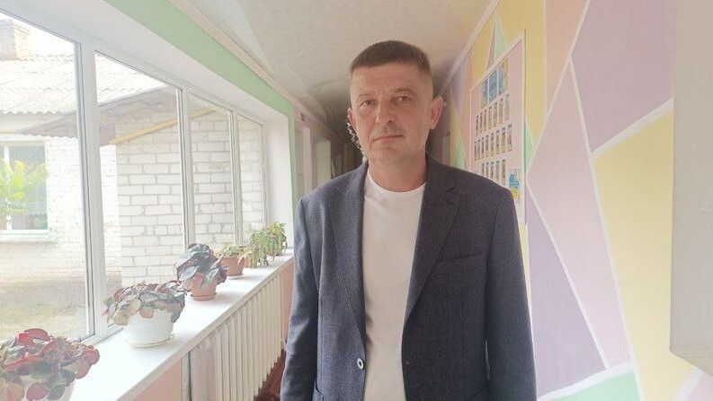 Директор школи Віталій Богун. Фото Суспільне Луцьк.