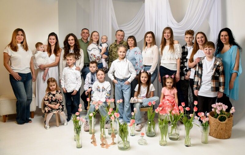 «Я дуже люблю малечу, і хочу все зробити, щоб у неї були спогади про щасливе дитинство навіть під час війни».