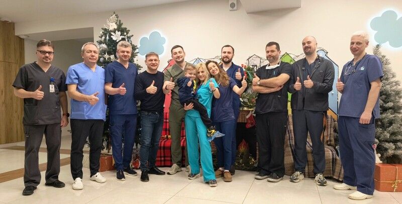 Рятувала Артурчика ціла команда медиків Дитячої Лікарні Святого Миколая.