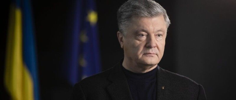 «Уряд має негайно подати відповідний законопроект – і щоб без жодних наперстків. А Верховна Рада – на початку тижня провести позачергове засідання. Це не порада. Це – вимога». Фото eurosolidarity.org.